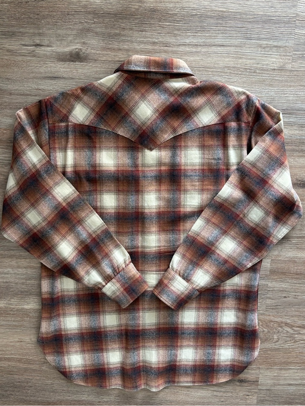Pendleton snap Western L Lg 100% pure wool men’s long sleeve shirt. GREAT cond - Picture 6 of 12
